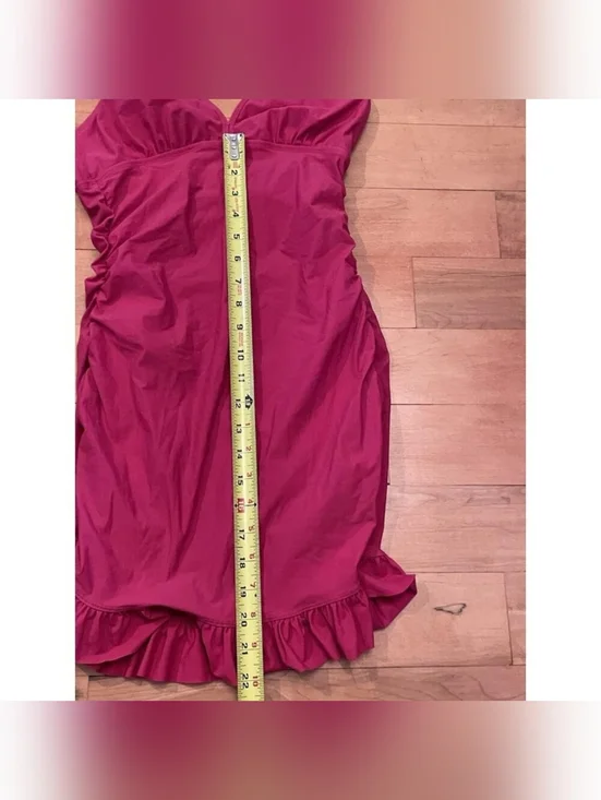 Love your Assets By Spanx Swimsuit One piece Dress Womens Size Medium Rose Pink - Picture 2 of 7